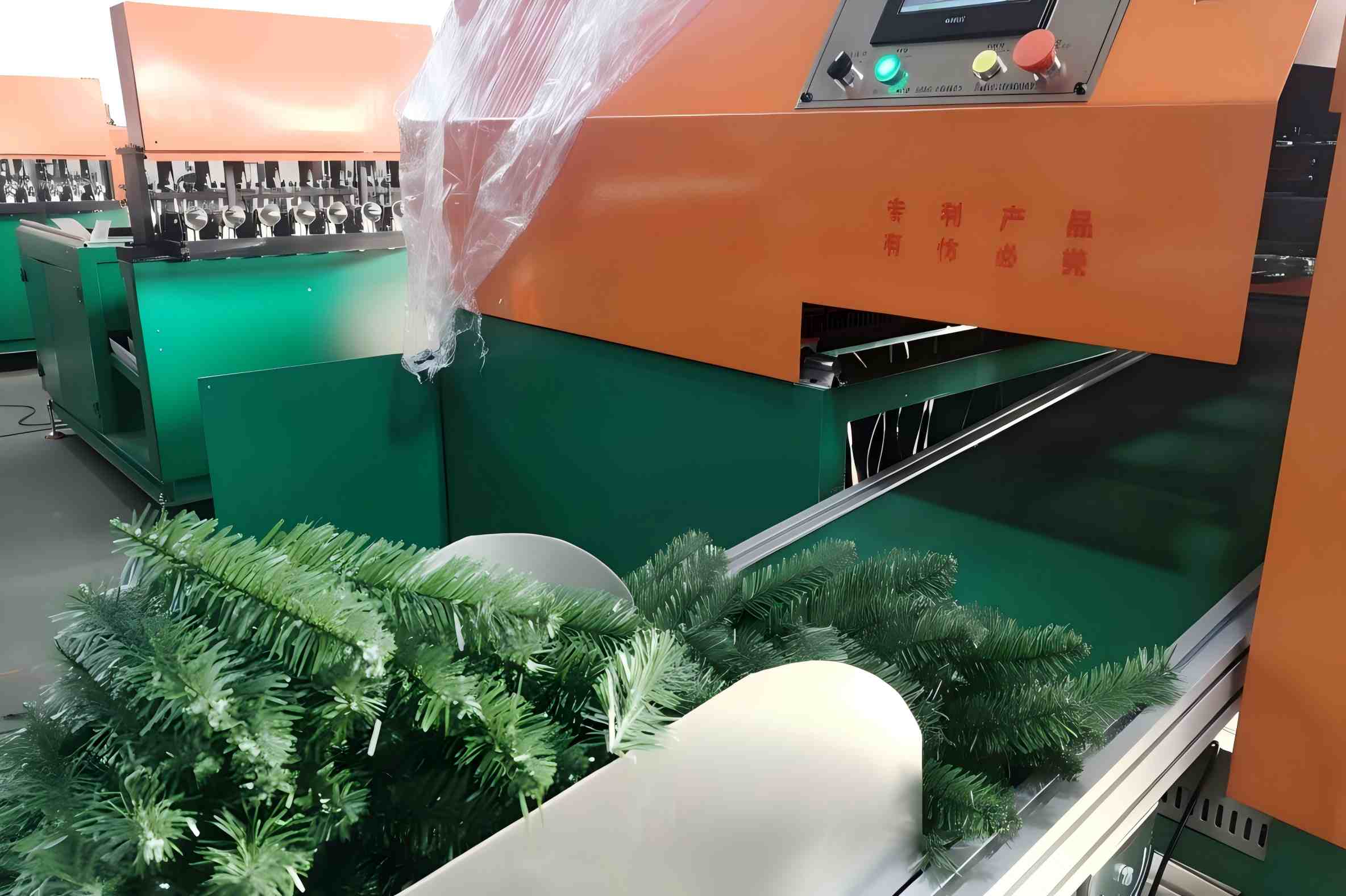 Автоматическая машина для резки листьев ПВХ