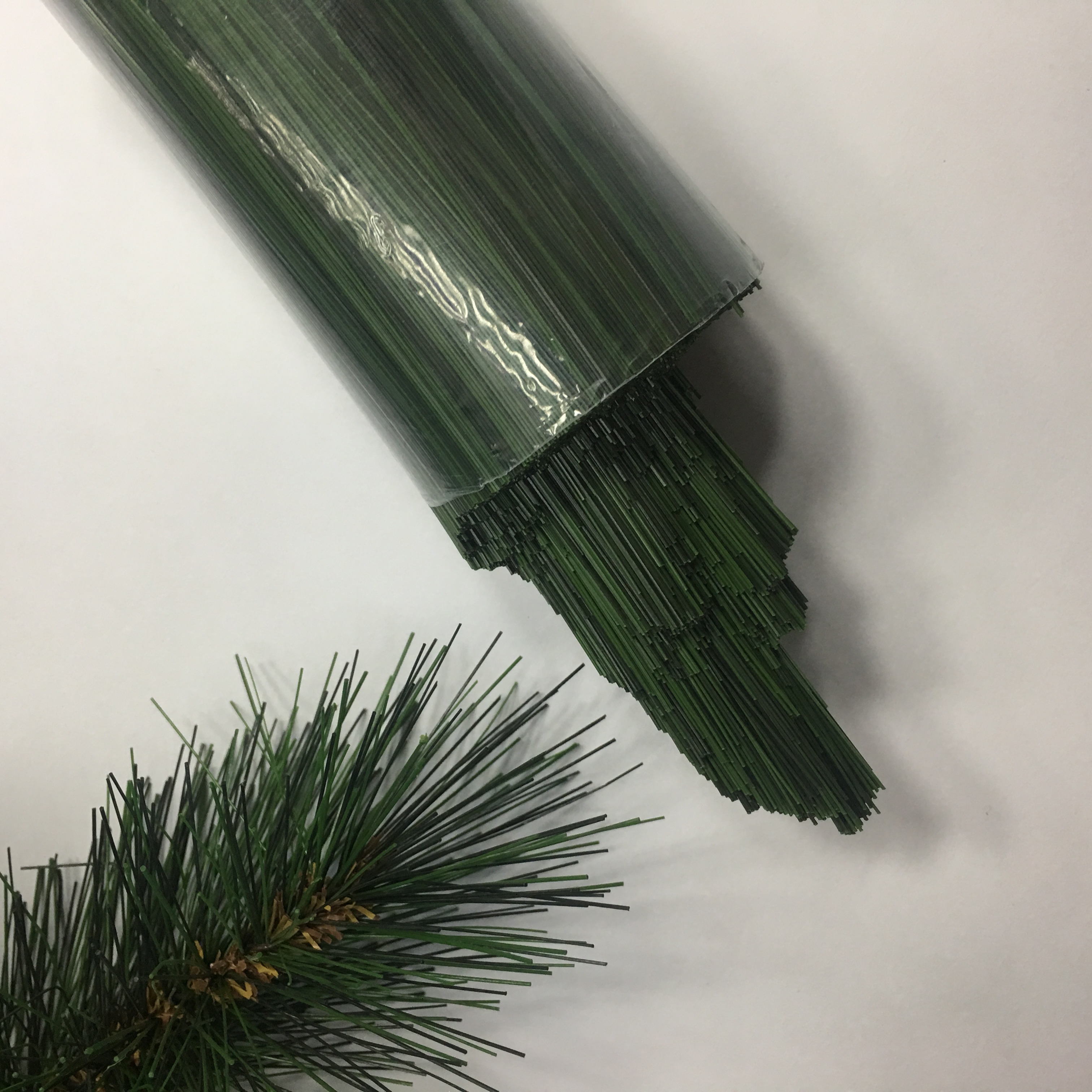 Пластиковые искусственные сосновые иглы сосновые ветки для рождественских елок 