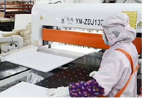 Осмотр пенопласта ПВХ