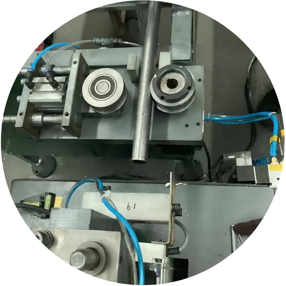 Автоматическая загрузочная и прокаточная машина