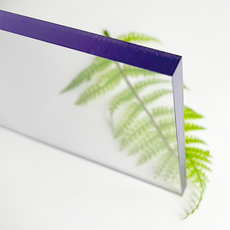 Пластиковый лист PETG толщиной 2 мм