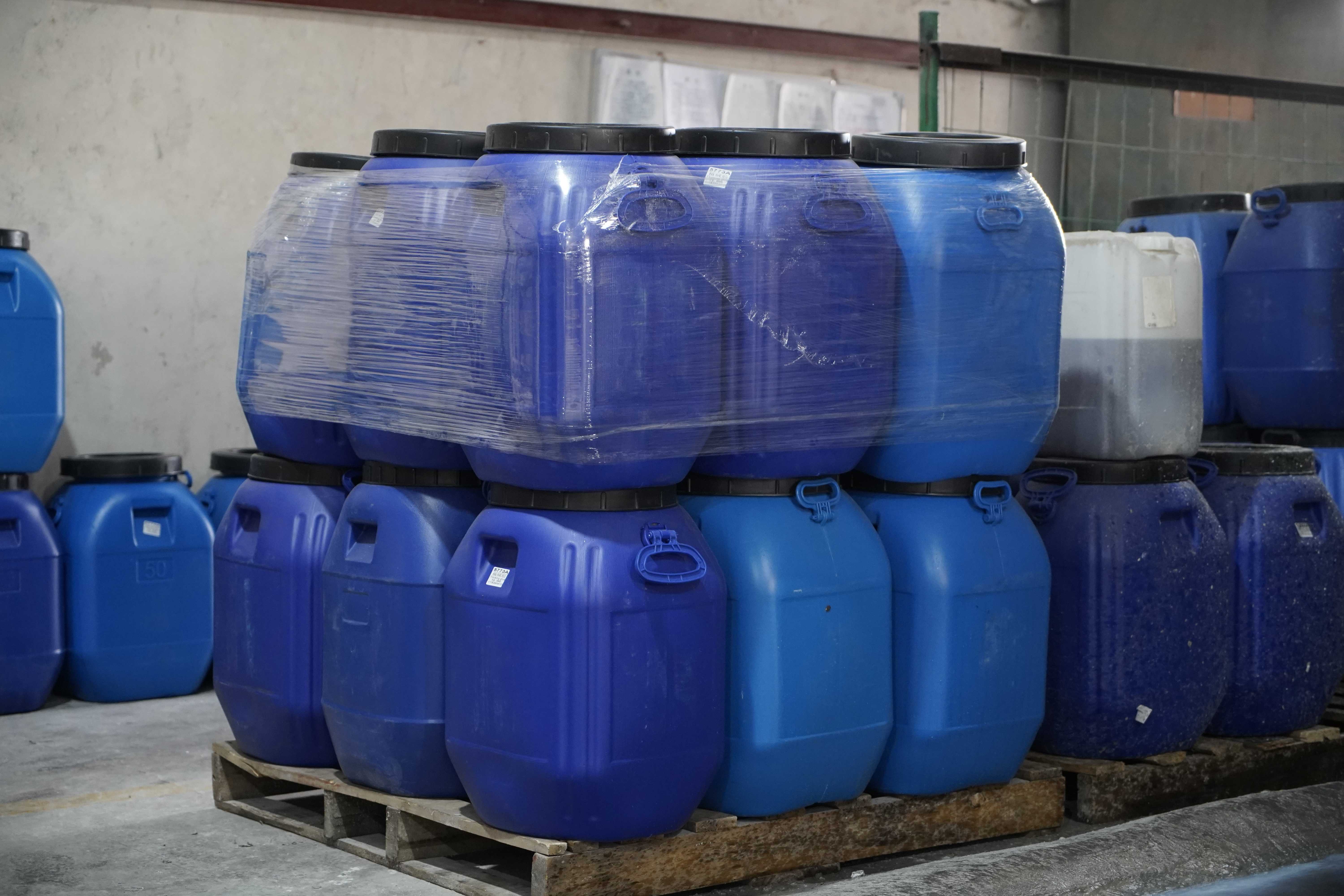 Клей на основе акриловой смолы 